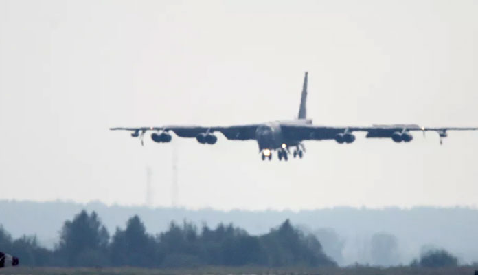 ABD, nükleer kapasiteli B-52 bombardıman uçaklarını bir kez daha Ortadoğu semalarına gönderdi