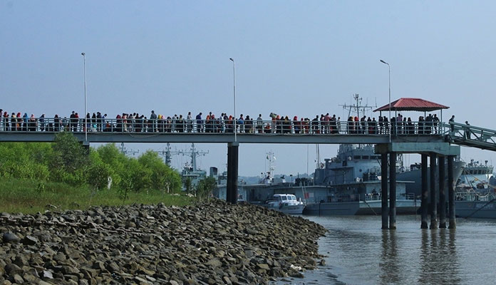 Bangladeş, Arakanlı Müslümanların üçüncü grubunu Bhasan Char Adası'na gönderdi