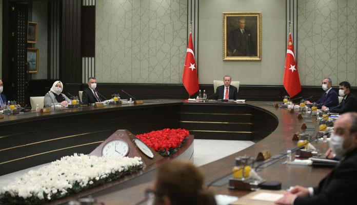 Kabine toplantısı: Koronavirüs salgınıyla mücadelede yeni kararlar çıkabilir