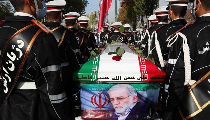 Mossad'ın İranlı nükleer bilimci Fahrizade'yi 8 aylık bir planla öldürdüğü iddia edildi
