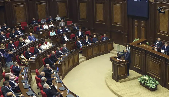 Ermenistan’da sıkıyönetim iptal edildi