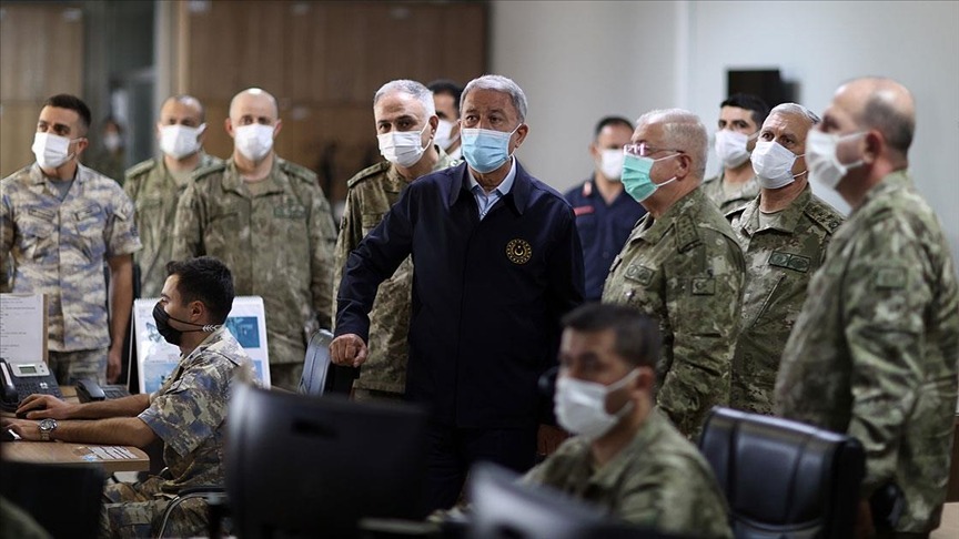 "Bakan Akar'dan Yunanistan'a silahlanma tepkisi"