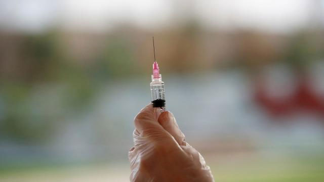 Fransa'da aşı zorunluluğu gündemde