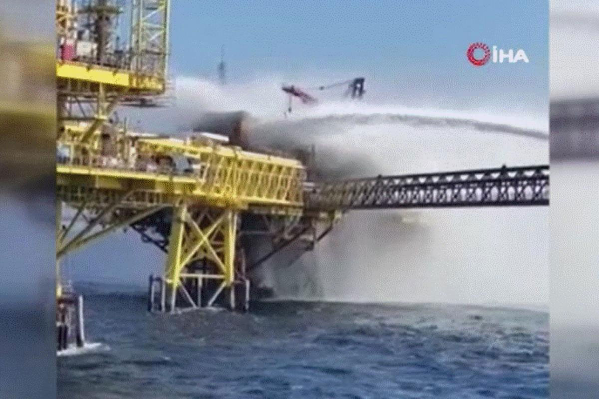 Meksika'da petrol platformunda yangın: en az 2 yaralı