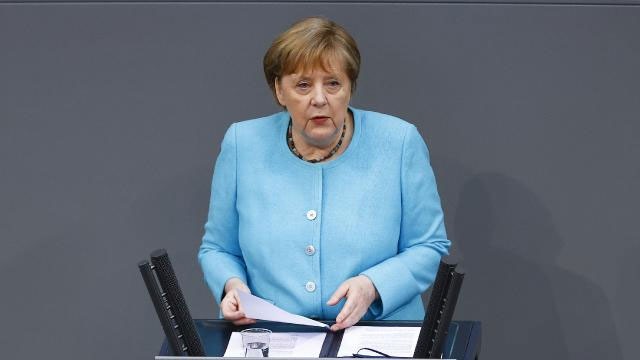 Almanya'da selde zarar gören bölgelerden Merkel'e "yardım" çağrısı