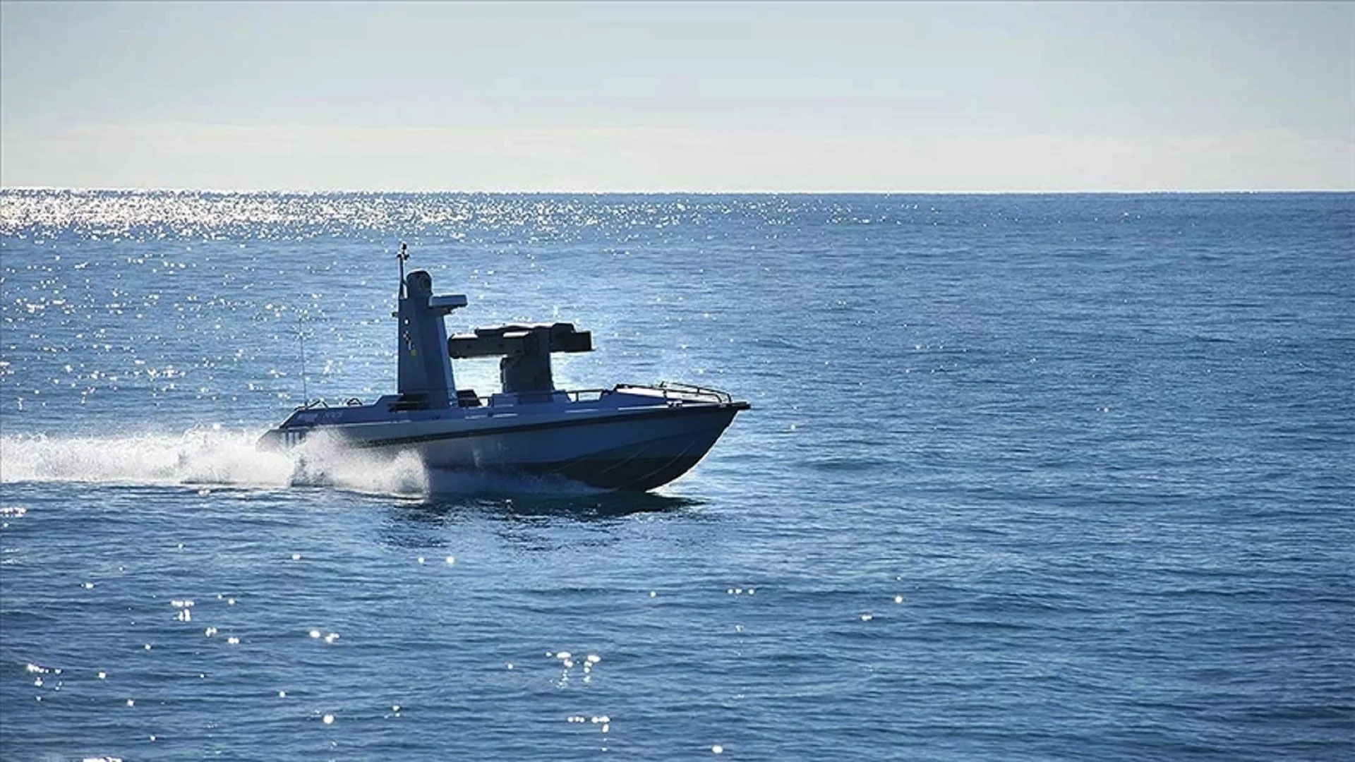 ULAQ, göçmen botlarının tespitine yönelik olarak 7/24 Mavi Vatan’da görev alabilir