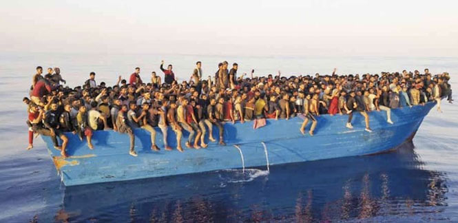 Libya’dan Avrupa’ya ‘umut’ yolculuğu: 500’den fazla sığınmacı ölümden döndü