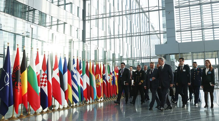 NATO savunma bakanları Ukrayna gündemiyle toplanıyor