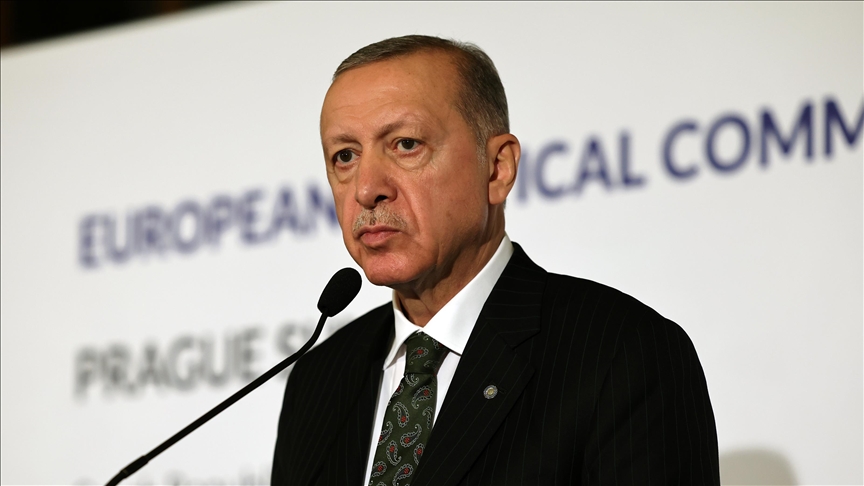 Erdoğan: "Kıbrıs'ta çözümün tek anahtarı, Kıbrıs Türk halkının egemen eşitliğinin ve eşit uluslararası statüsünün tescilidir. Kalıcı çözüm için Ada'daki gerçeklerin kabulü gerekir"