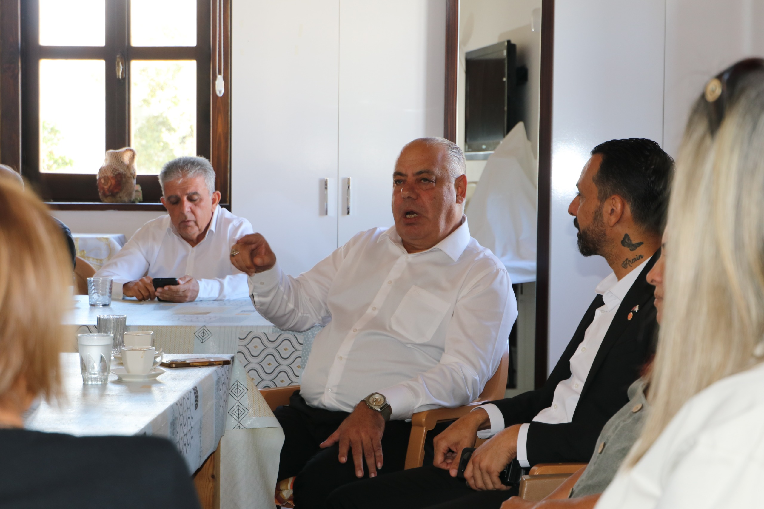 Albayrak: “Maaşımın belirli bir bölümünü spor kulüpleri ve STK’lara bağışlayacağım”