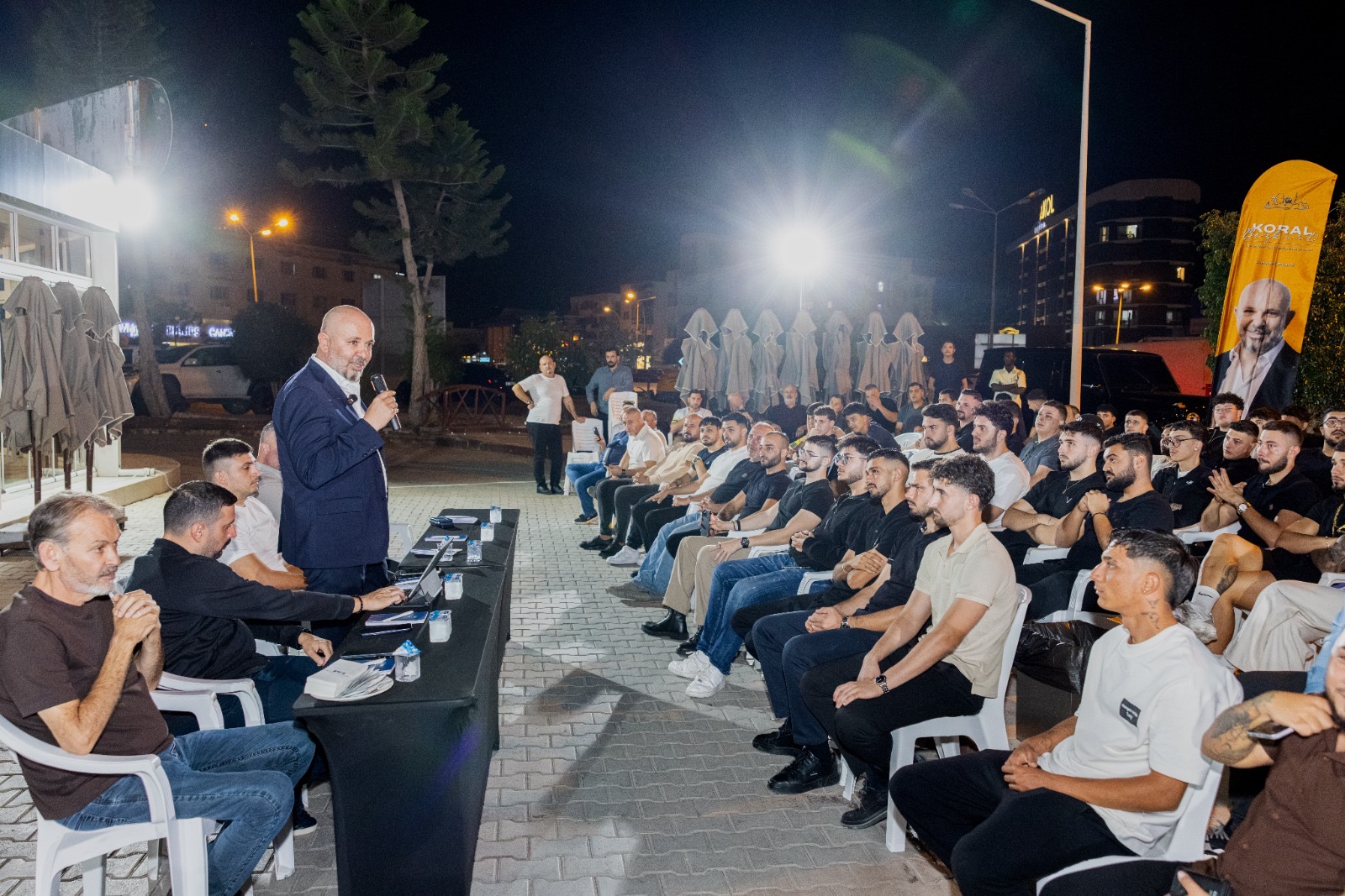 Bozkurt: “Bu şehrin kaderini gençlerle birlikte değiştirebiliriz”