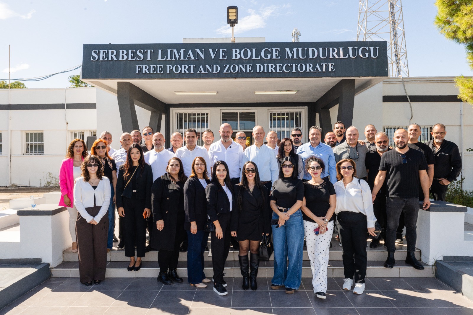 Bozkurt, Gazimağusa Serbest Limanı, Limanlar Dairesi ve Liman İşçileri Şirketi’ni ziyaret etti