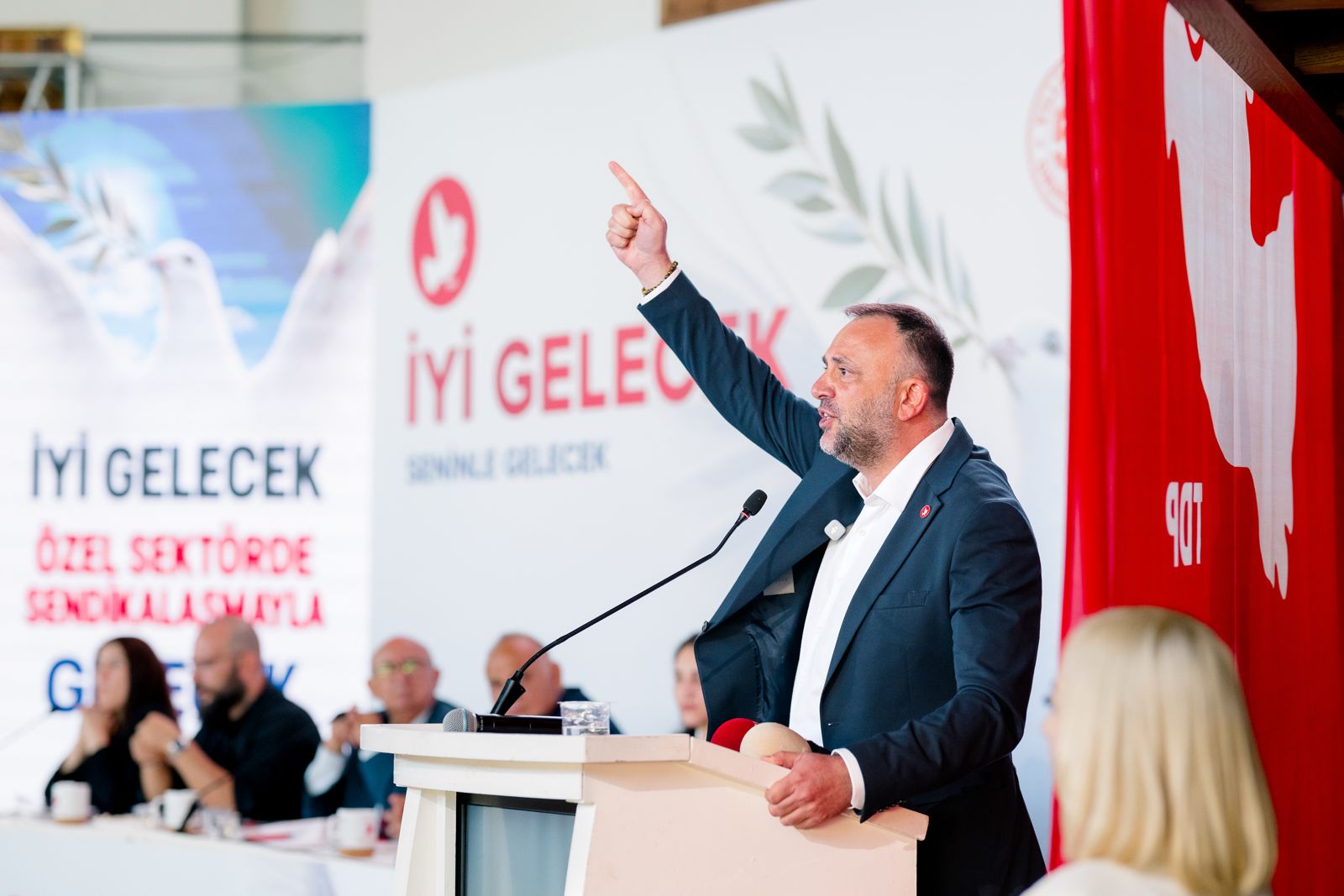 Çeler: “Siyasete güven hesap verebilirliğin hayata geçirilmesiyle mümkün olacak”
