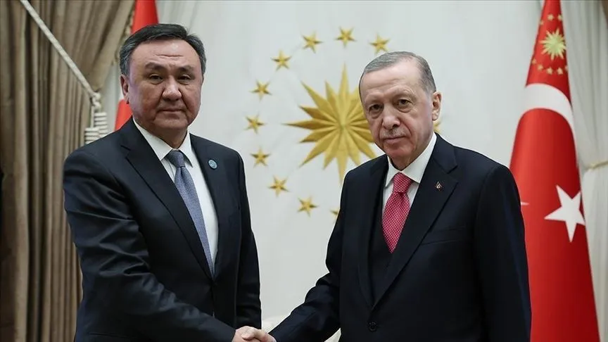 Erdoğan, Ömüraliyev ile görüştü