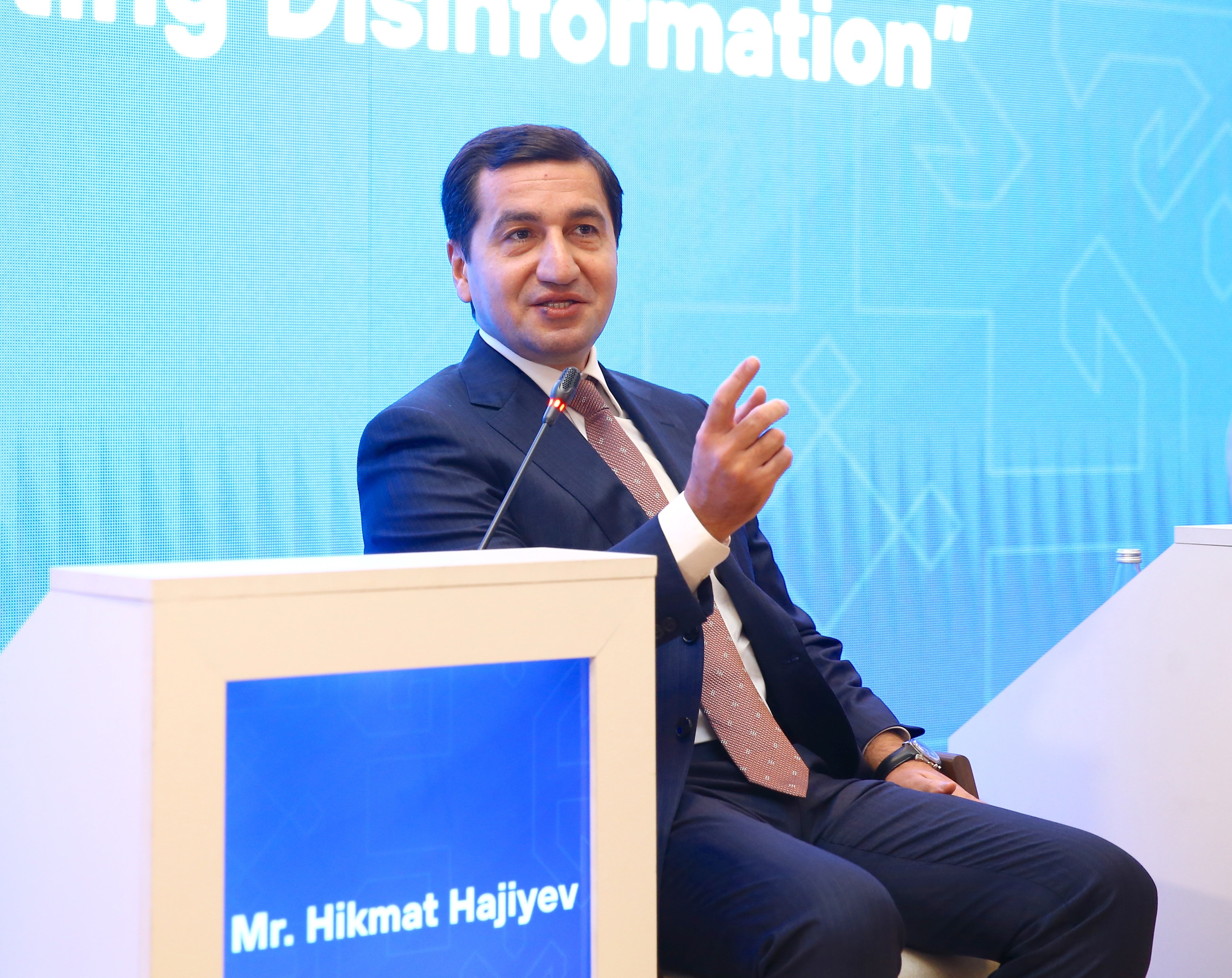 Hikmet Hacıyev: “CNN'in İran-İsrail Savaşı sırasında Azerbaycan'ı konu alan haberi asılsız”