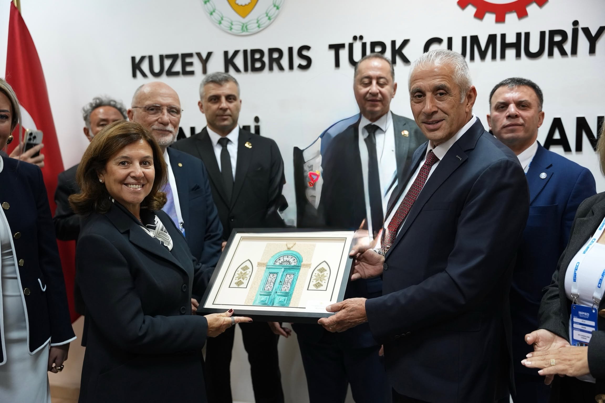 Taçoy, İstanbul Sanayici ve İş İnsanları Dernekleri Federasyonu heyetini kabul etti