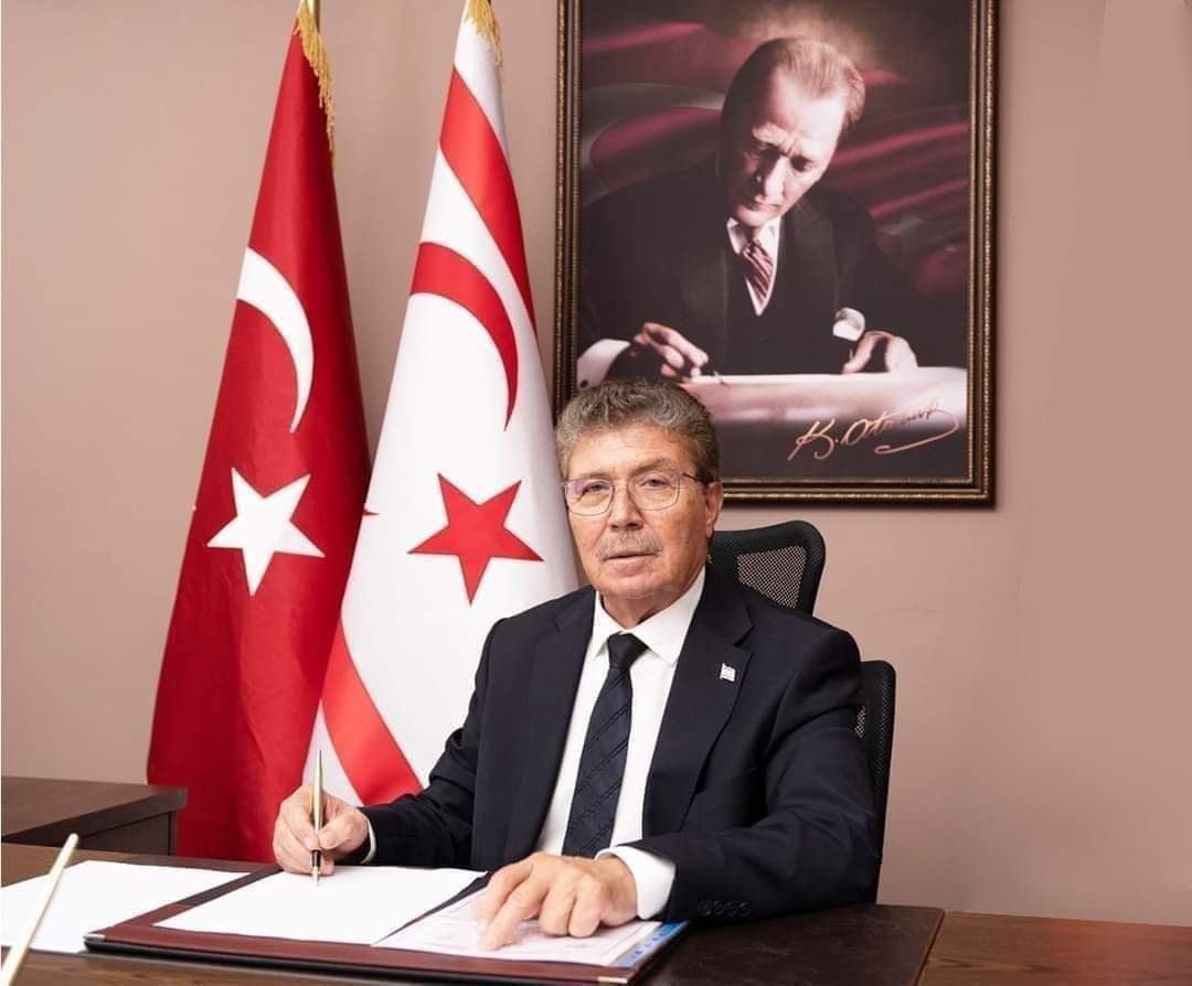 Üstel: “Cumhuriyet, gelecek nesillere karşı taşıdığımız tarihi bir sorumluluktur”